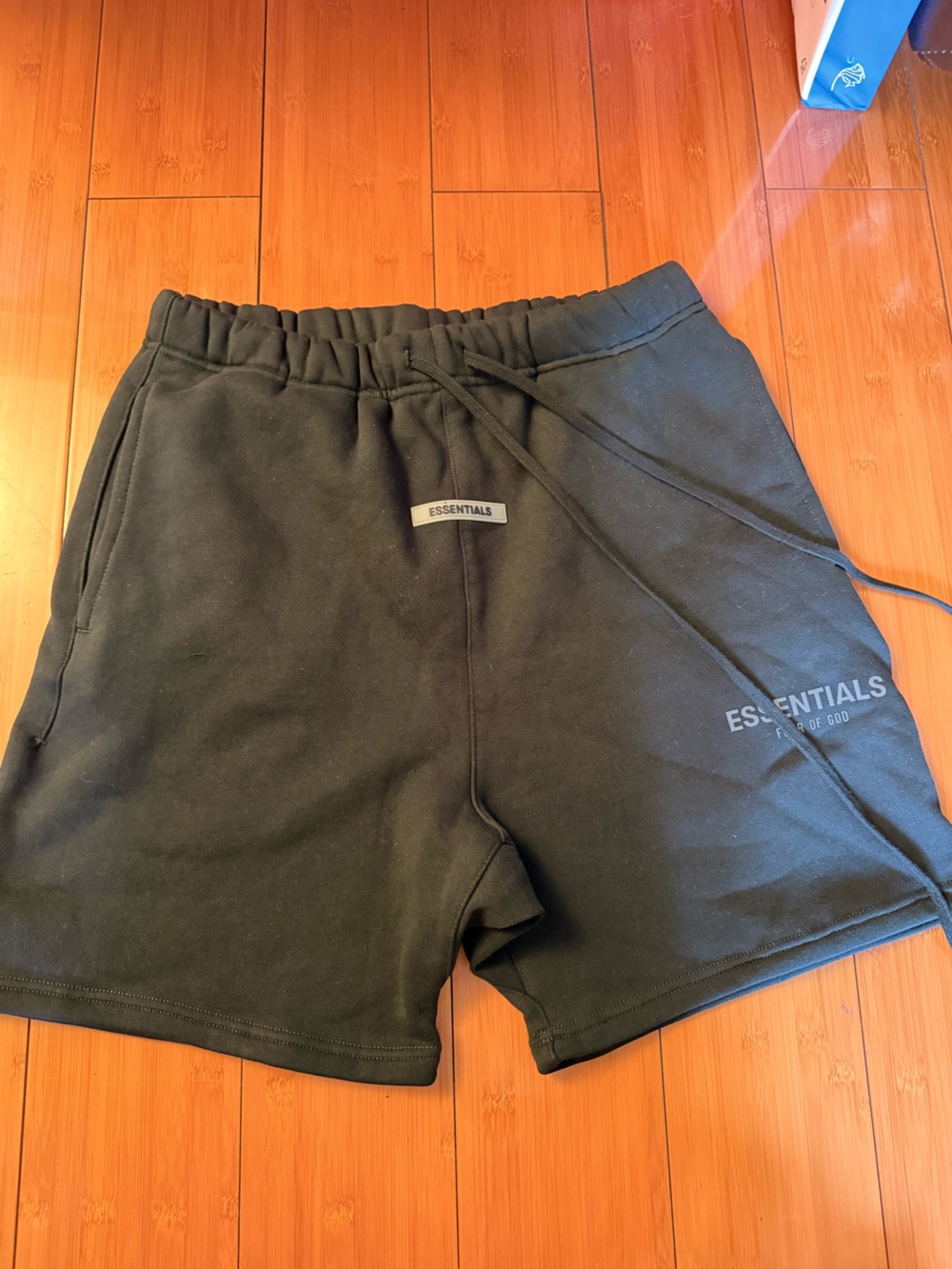 Fear of God Kids Black ESSENTIALS Logo Sweat Shorts